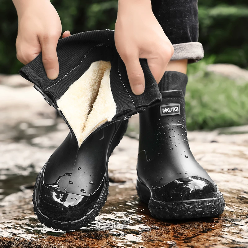 Fishing Socks - أحذية شتوية للرجال مقاومة للماء، مبطنة